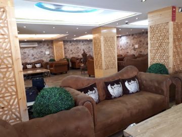 Experience Srinagar Tour Package for 2 Days 1 Night from Pahalgam