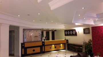 Heart-warming 2 Days Patnitop with Srinagar Holiday Package