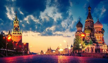 Experience St Petersburg Tour Package for 6 Days 5 Nights