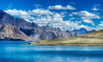 Ecstatic 7 Days Leh, Hunder, Nubra with Pangong Lake Trip Package
