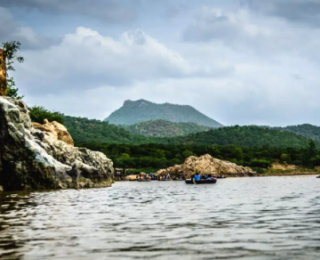 Heart-warming Ooty Tour Package for 6 Days