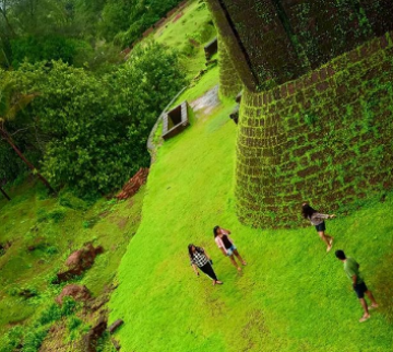 Amazing 4 Days 3 Nights Coorg Holiday Package