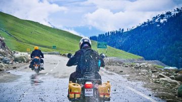 Heart-warming 6 Days Ladakh to Nubra Valley Leh Holiday Package