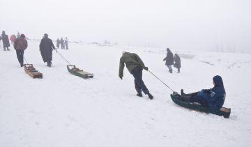 Family Getaway 3 Days Srinagar Trip Package