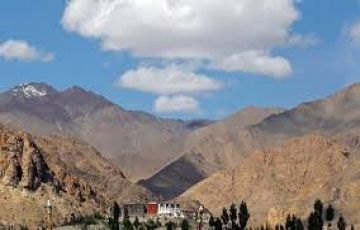 Experience 6 Days Day 1 Hedrabaad To Arrival In Leh Trip Package