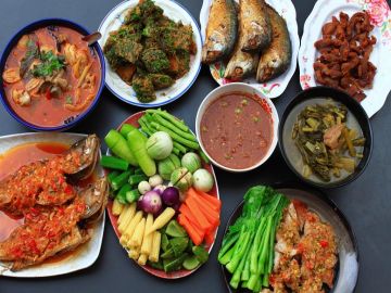 Experience 4 Days 3 Nights Chiang Mai and Chaing Mai Trip Package