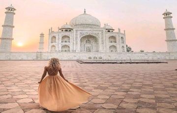 Ecstatic 6 Days 5 Nights Agra Trip Package