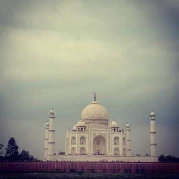 Ecstatic 6 Days 5 Nights Agra Trip Package