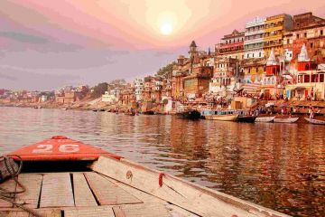 Heart-warming 2 Days Varanasi with New Delhi Tour Package