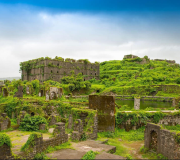 Heart-warming 6 Days 5 Nights Mumbai, Khandala, Matheran with Lavasa Vacation Package