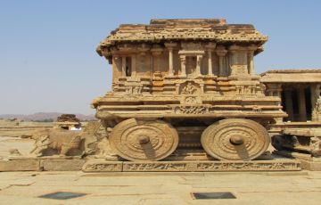 Experience 5 Days Pune to Hampi Trip Package