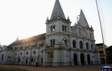 Family Getaway 5 Days 4 Nights Munnar Wildlife Vacation Package