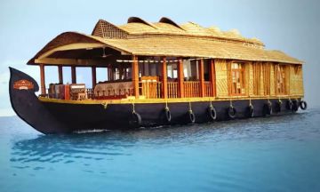 Heart-warming 4 Days Munnar and Alleppey Trip Package