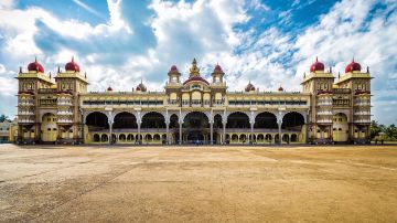 Memorable 6 Days Bangalore, Coorg, Wayanad and Mysore Holiday Package