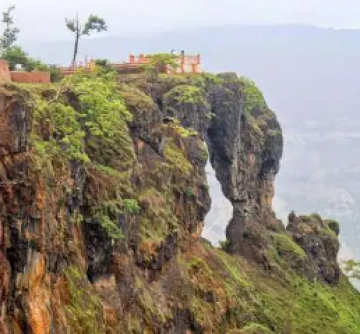 Amazing 2 Days Mumbai with Lonavala Holiday Package