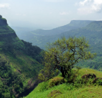 Family Getaway Lavasa Tour Package from Mumbai