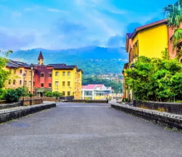 Pleasurable Lavasa Tour Package for 2 Days