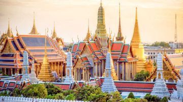 8 Days Singapore - Bangkok - Delhi Airport to Kuala Lumpur - Singapore Tour Package