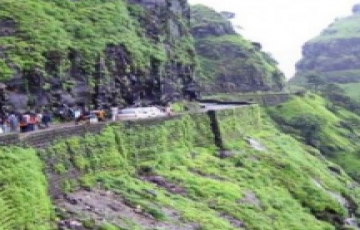 Beautiful Lavasa Tour Package from Mumbai