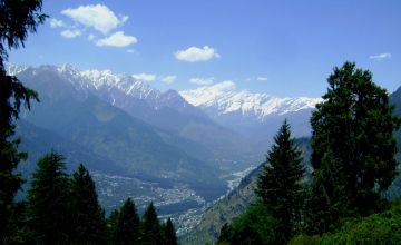 Experience 5 Days 4 Nights Shimla, Manali and Delhi Holiday Package