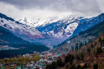 Manali with Chandigarh Tour Package for 4 Days from Chandigarh