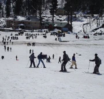 Memorable Shimla Tour Package for 4 Days 3 Nights from Manali