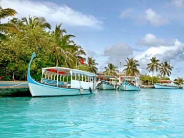 Heart-warming Padi Courses Tour Package from Fun Island Resort Departure