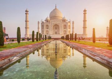 Memorable Agra Tour Package for 2 Days 1 Night from Delhi