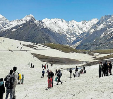 Magical 4 Days Shimla to Dharamshala Vacation Package