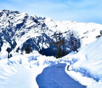 Heart-warming 4 Days 3 Nights Shimla, Manali and Solang Valley Vacation Package