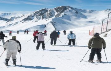 Heart-warming Shimla Tour Package for 2 Days 1 Night from Manali