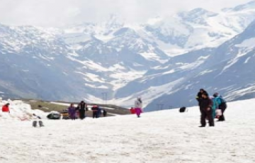 Shimla Tour Package for 3 Days 2 Nights from Manali