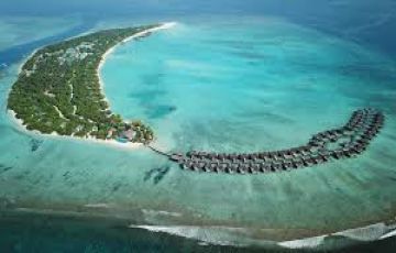 Memorable 4 Days Maldives and Mumbai Vacation Package