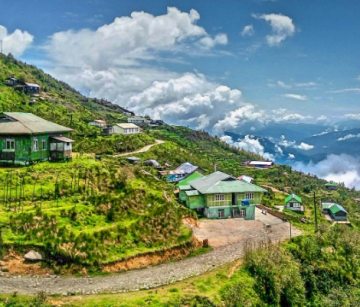 Best 4 Days 3 Nights Darjeeling, Gangtok with Lachung Vacation Package