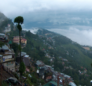 Beautiful 3 Days Lachung to Darjeeling Tour Package