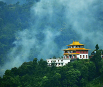 Amazing Lachung Tour Package from Darjeeling