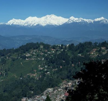 Family Getaway 4 Days 3 Nights Darjeeling, Kalimpong and Lachung Vacation Package