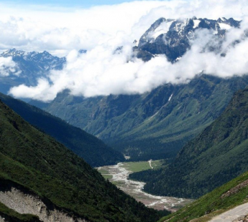 Beautiful 3 Days Darjeeling with Gangtok Trip Package