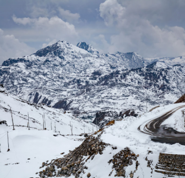 Family Getaway Gangtok Tour Package for 4 Days from Darjeeling