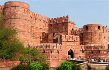 Heart-warming Agra Tour Package for 4 Days from Delhi