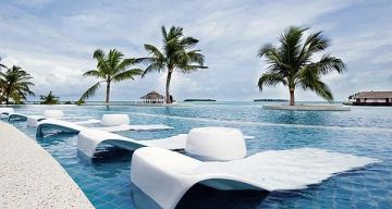 Memorable 4 Days 3 Nights Male Holiday Package