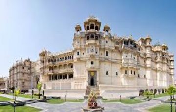 Amazing Udaipur Tour Package for 2 Days