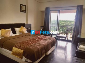 Ecstatic 4 Days 3 Nights Lonavala, Khandala and Mumbai Vacation Package