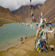 Family Getaway 7 Days New Delhi to Manali Trip Package