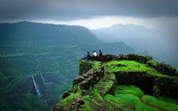 Magical 4 Days 3 Nights Mahabaleshwar with Panchgani Trip Package