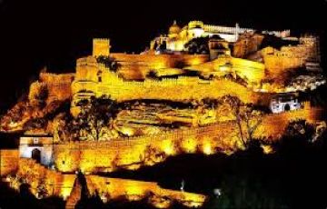 Heart-warming 4 Days Udaipur to Kumbhalgarh Trip Package