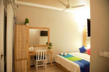 Amazing Maldives Tour Package for 5 Days