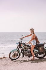 Amazing 4 Days Mumbai and Goa Vacation Package