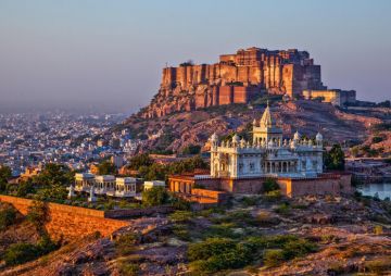 Amazing 8 Days Jaipur, Jodhpur with Jaisalmer Holiday Package