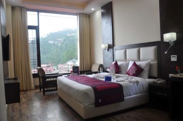Pleasurable 4 Days Delhi, Shimla with Manali Holiday Package